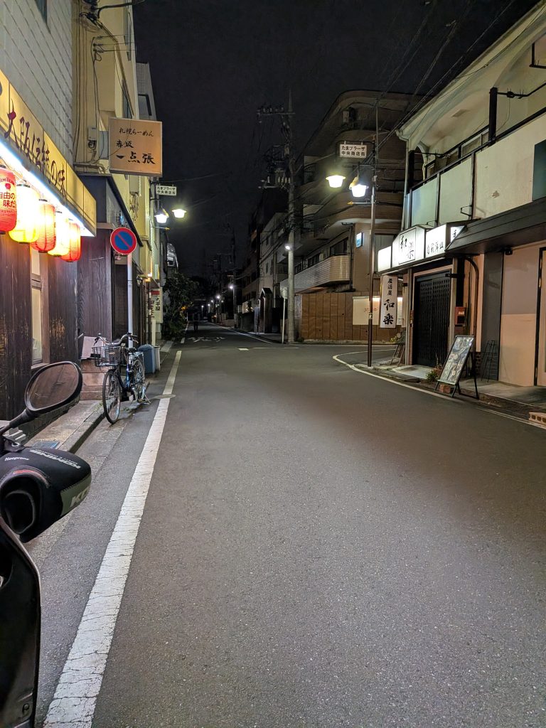 たまプラーザラーメン屋一点張の通り